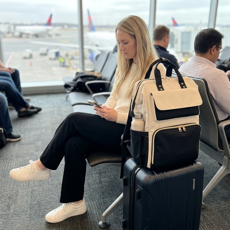 4. Your Tote Can't Do This at the Airport