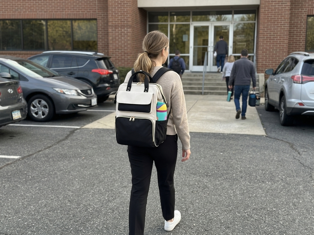 I Tested the Lunch Backpack Taking Over the Internet So You Don't Have To